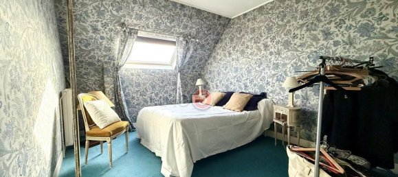 5 bedrooms House in Le Raincy, France No. 327129 16