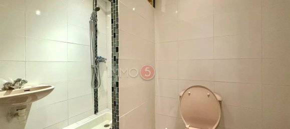 5 bedrooms House in Le Raincy, France No. 327129 12