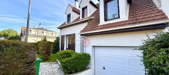 5 bedrooms House in Le Raincy, France No. 327129 2