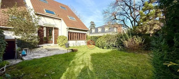 5 bedrooms House in Le Raincy, France No. 327129 4