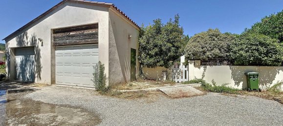 3 bedrooms Villa in Nebian, France No. 296696 12