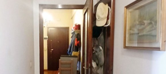 3 chambres Appartement à Reggio Emilia, Italy No. 354361 7