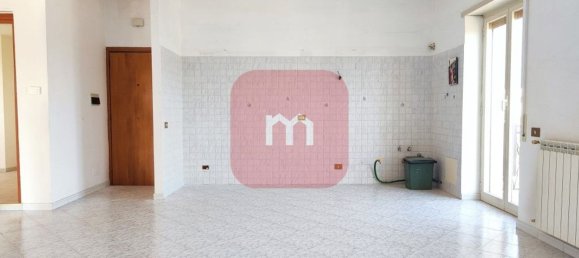 Apartamento de 3 habitaciónes en Rome, Italy No. 14665 2