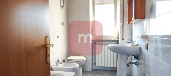 Apartamento de 3 habitaciónes en Rome, Italy No. 14665 7