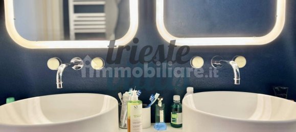 3 bedrooms Apartment in Trieste, Italy No. 11944 30