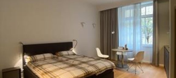 Studio in Dusseldorf, Germany No. 83555 9