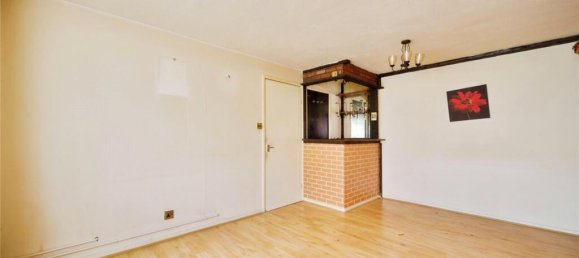 3 Schlafzimmer Maisonette-Wohnung in East Ham, United Kingdom, Nr. 11447 2