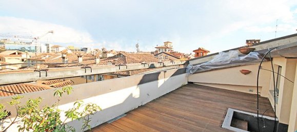 4 غرف نوم بانتهاوس في Bergamo, Italy رقم 6756 2