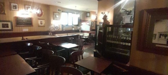 300m² Commercial property in Rome, Italy No. 228714 15