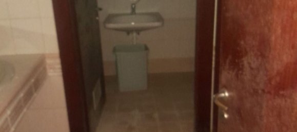 300m² Commercial property in Rome, Italy No. 228714 3