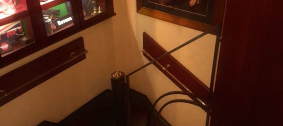 300m² Commercial property in Rome, Italy No. 228714 28