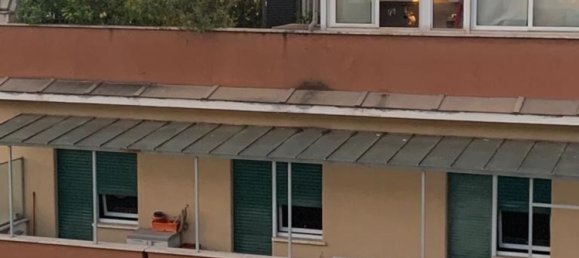 300m² Commercial property in Rome, Italy No. 228714 24