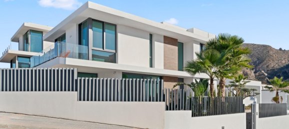 4 bedrooms Villa for sale in Benidorm, Alicante, Valencian Community, Spain № 366046 3