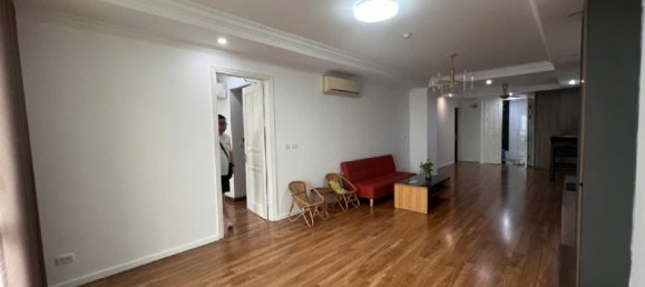 3 bedrooms Apartment in Tay Ho, Vietnam No. 19868 3