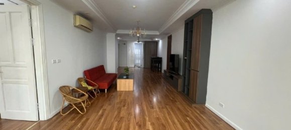 3 bedrooms Apartment in Tay Ho, Vietnam No. 19868 2