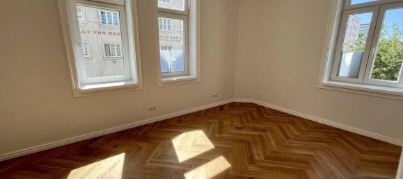 2 rooms Apartment in Vienna, Austria No. 141032 3