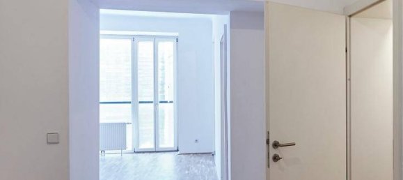 Studio in Vienna, Austria No. 141913 6