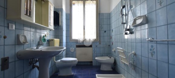 Квартира с 3 комнатами в Форли, Италия № 81802 12