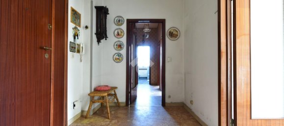 Квартира с 3 комнатами в Форли, Италия № 81802 2