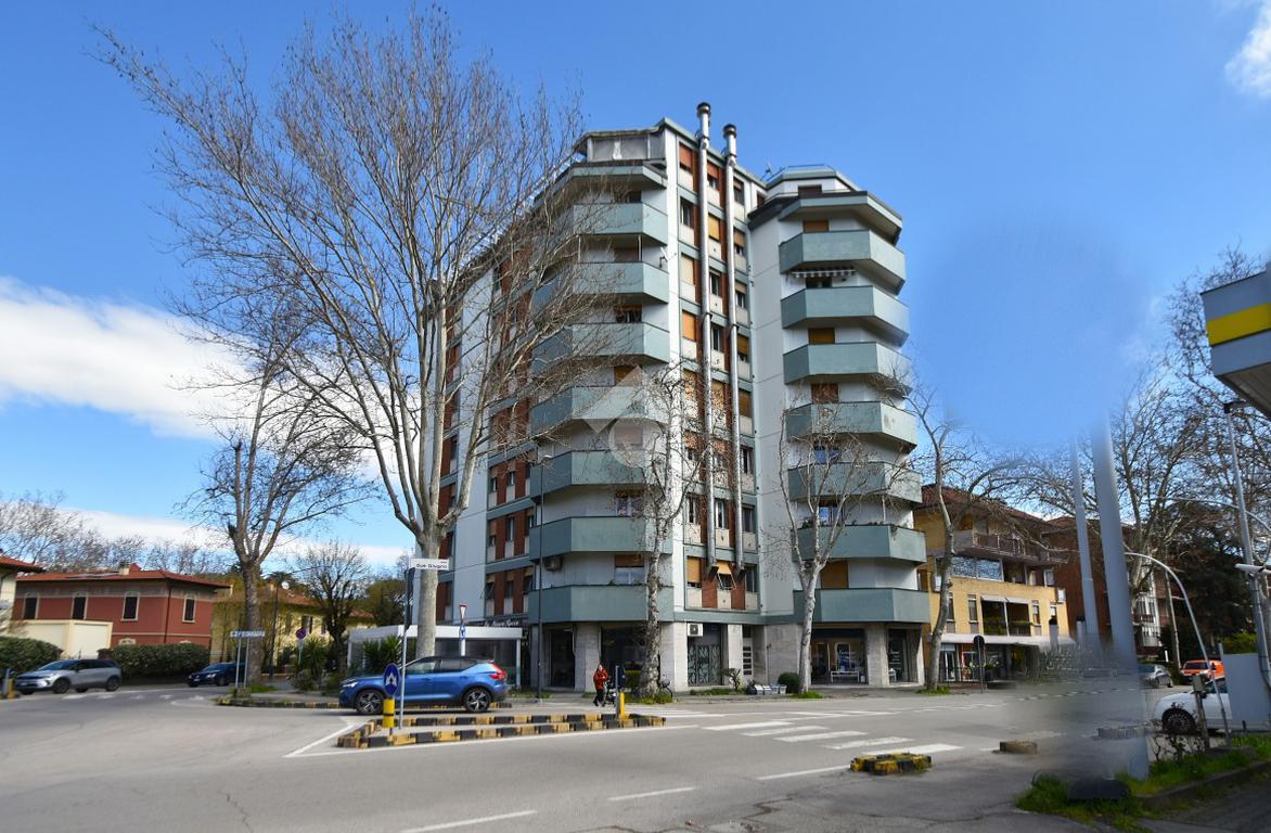 Квартира с 3 комнатами в Форли, Италия № 81802