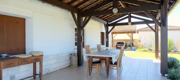 Дом с 3 спальнями в Вильнёв-сюр-Ло, Франция № 335472 11