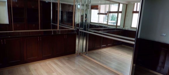 4 bedrooms Condo in Suan Luang, Thailand No. 9902 14