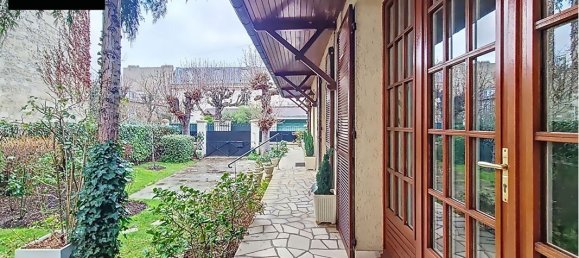 3 bedrooms House in La Garenne-Colombes, France No. 151583 5