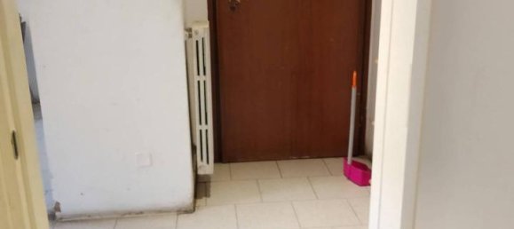 2-salle Appartement à Milan, Italy No. 246894 11