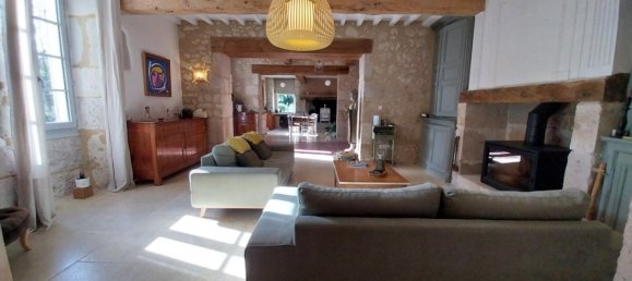 8 bedrooms House in Lectoure, France No. 331860 4
