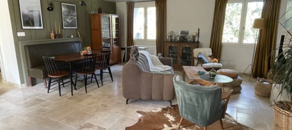 8 bedrooms House in Lectoure, France No. 331860 9