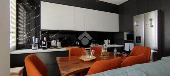 4 rooms Apartment in Seriate, Italy No. 231998 2