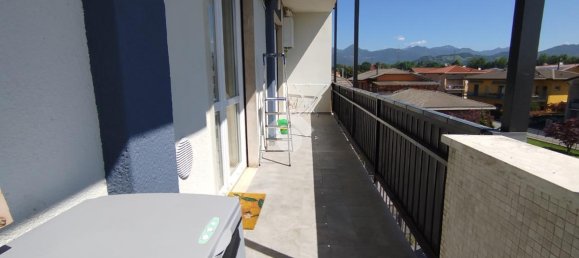 4 rooms Apartment in Seriate, Italy No. 231998 32