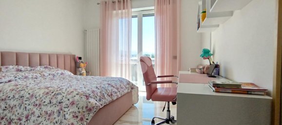 4 rooms Apartment in Seriate, Italy No. 231998 22