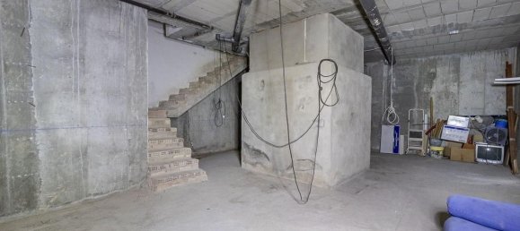 Propiedad comercial en Granada, Spain 105 m² No. 150549 4