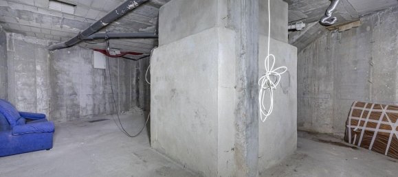 Propiedad comercial en Granada, Spain 105 m² No. 150549 5