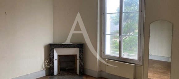 Moradia em banda T4 em Neung-sur-Beuvron, France N.º 77216 9