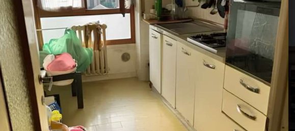 Квартира с 3 комнатами в Узмате Велате, Италия № 8575 5