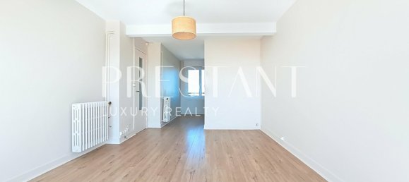 2 bedrooms Apartment in Bordeaux, France No. 358011 13