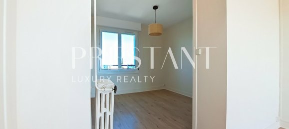 2 bedrooms Apartment in Bordeaux, France No. 358011 16