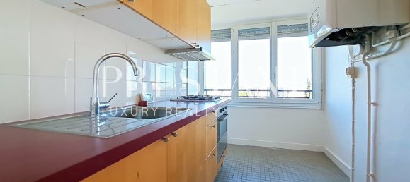 2 bedrooms Apartment in Bordeaux, France No. 358011 17