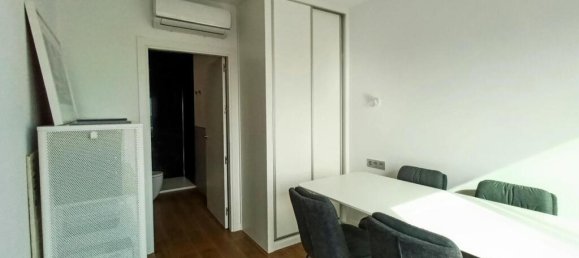 1 bedroom Apartment in Malaga, Spain No. 186585 6