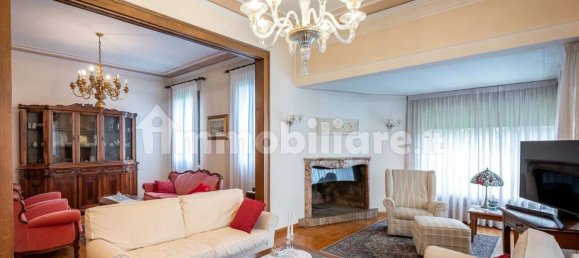 9 bedrooms Villa in Maserada sul Piave, Italy No. 197381 21