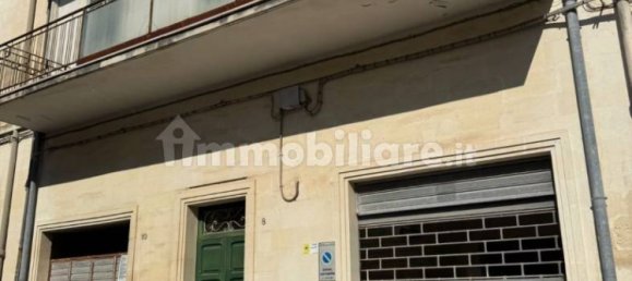 3 bedrooms Apartment in Lecce, Italy No. 282034 2