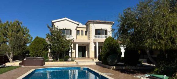 4 bedrooms Villa in Kouklia, Cyprus No. 20018 11