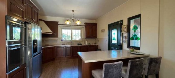 4 bedrooms Villa in Kouklia, Cyprus No. 20018 9