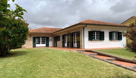 Casa de 3 dormitorios en Caminha, Portugal No. 59125