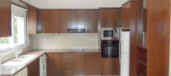 Villa de 3 dormitorios en Germasogeia, Cyprus No. 4133 13