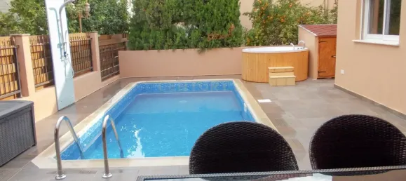 Villa de 3 dormitorios en Germasogeia, Cyprus No. 4133 18