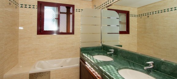 3 Schlafzimmer Wohnung in Marbella, Spain, Nr. 33020 15