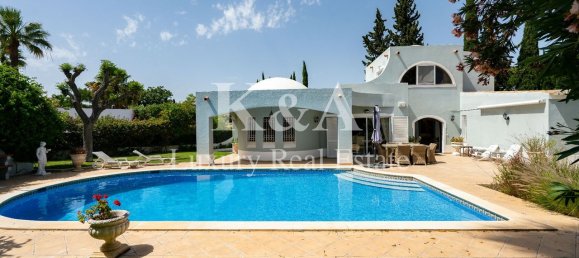 4 bedrooms House in Almancil, Portugal No. 194590 2